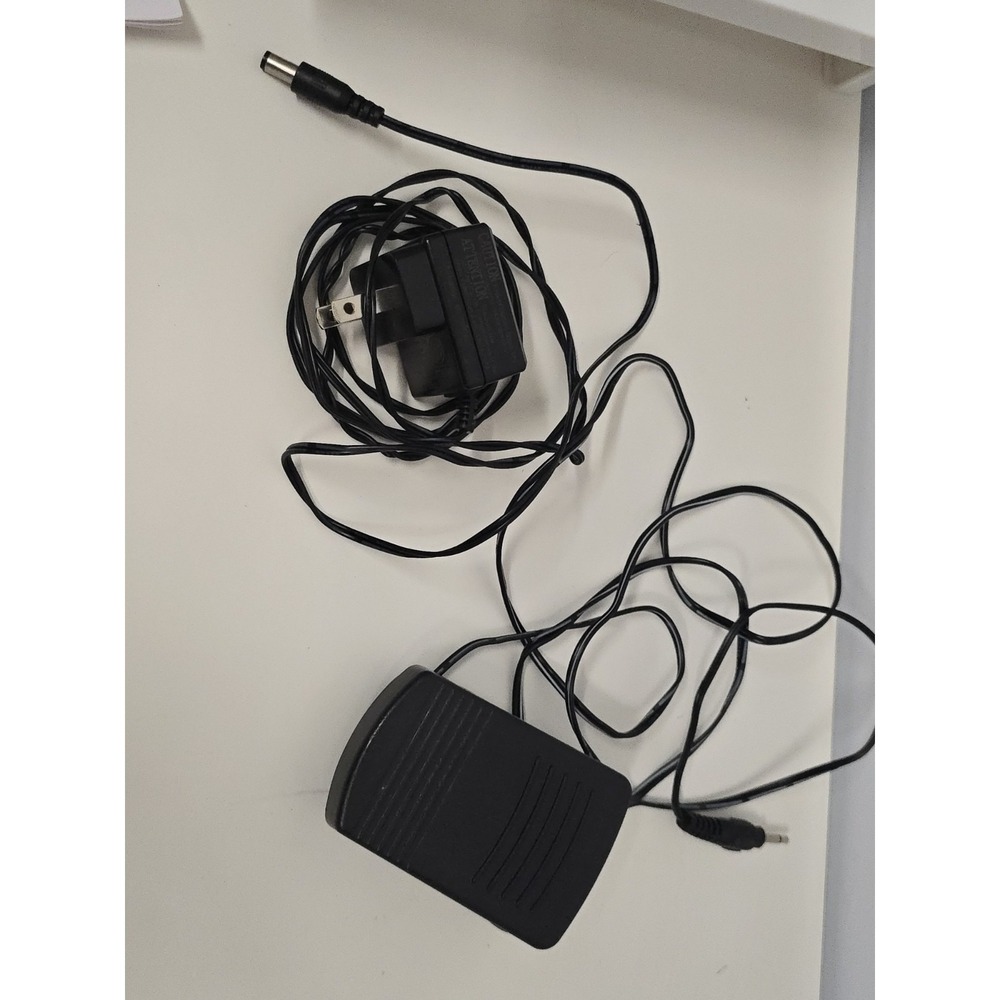 Magicfly Mini Portable Sewing Machine Portable w/… - image 6